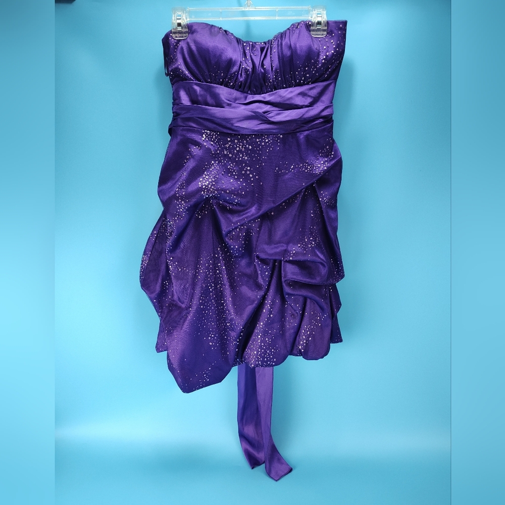 Jump Apparel Junior / Teen Size 9 Cocktail Prom Homecoming Dress Purple